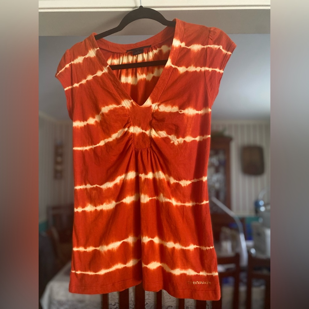 Calvin Klein Tie die shirt